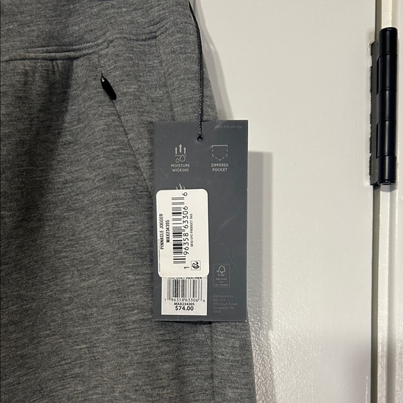 VRST Men's Gray Sweatpants - Picture 4 of 7